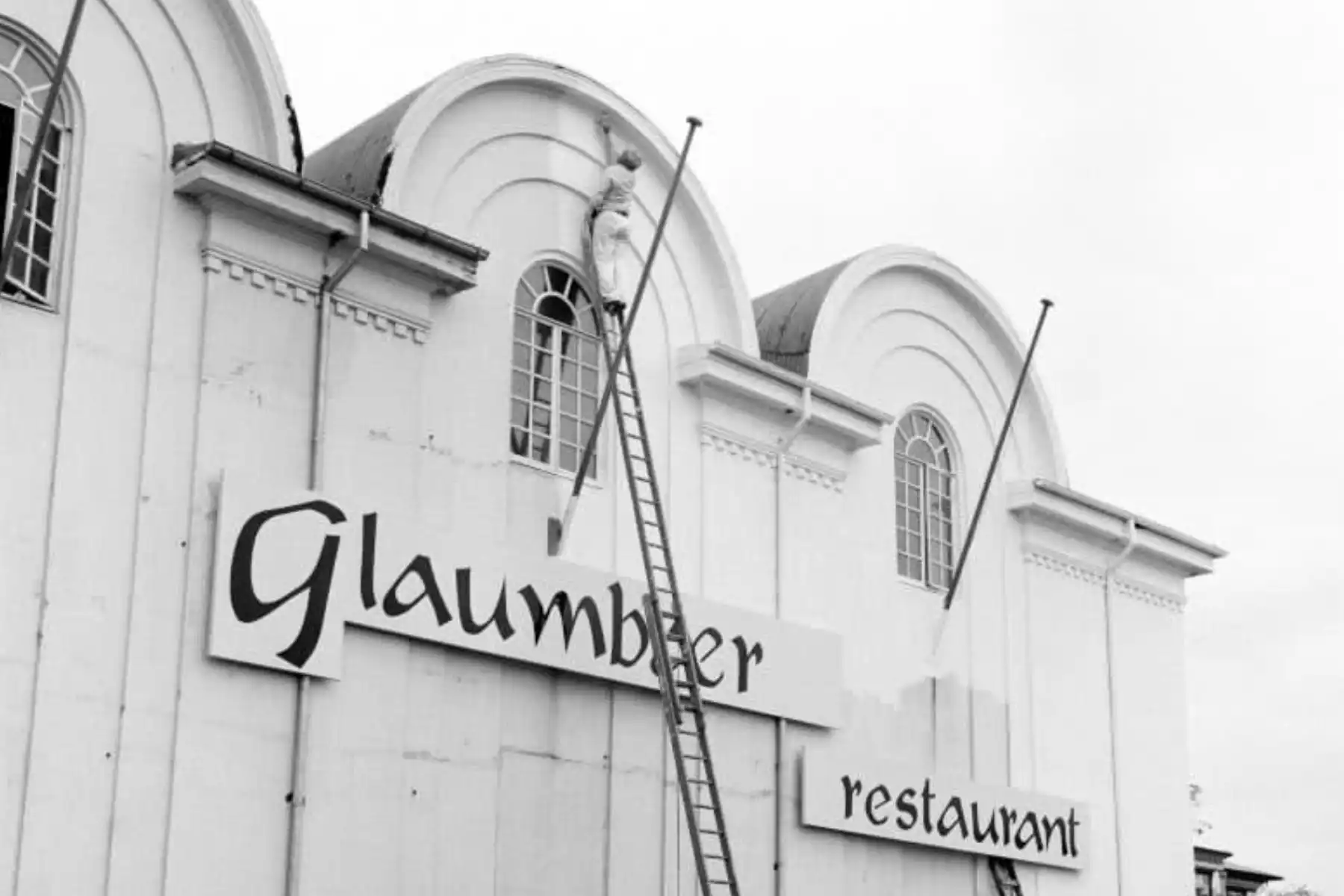 Óttar Guðmundsson skrifar: Glaumbær - DV