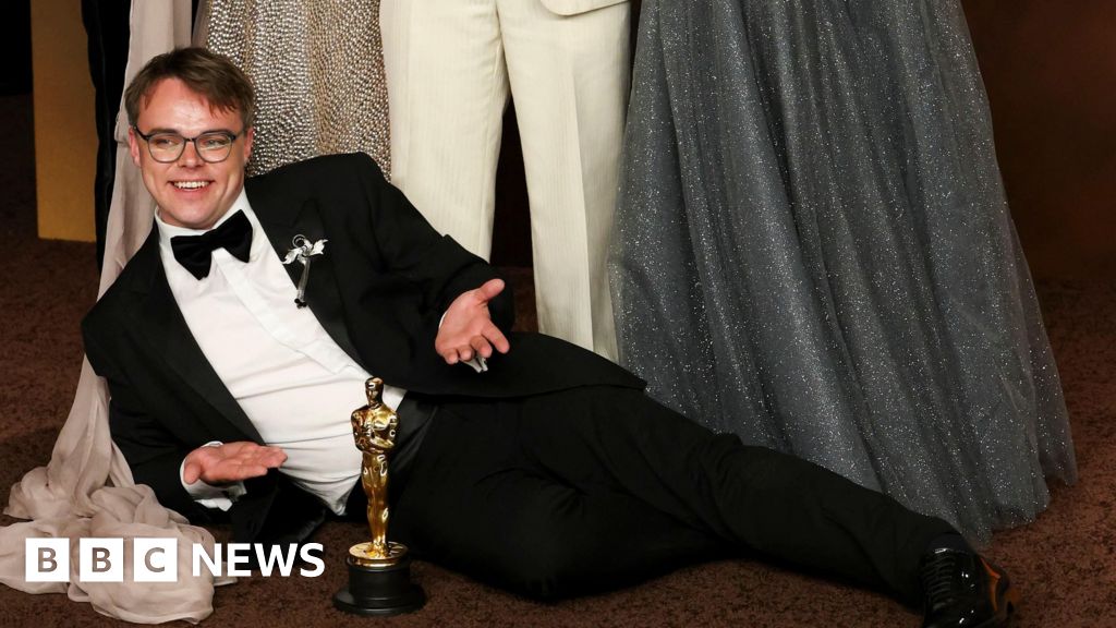 Pavel Talankin's Oscar for Mr Nobody Against Putin found after going missing on NY flight