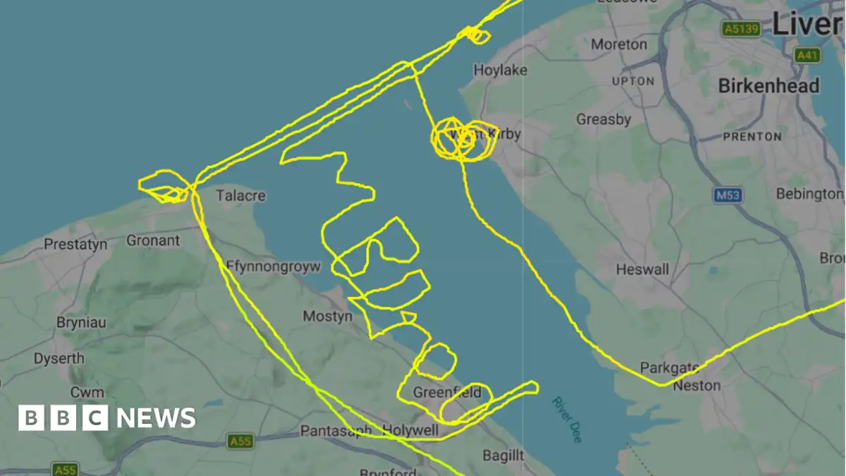 Pilot writes 'I'm bored' in sky during flight from Liverpool