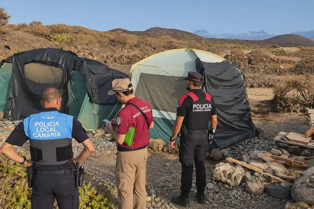 Police step up patrols against illegal camping in south Tenerife