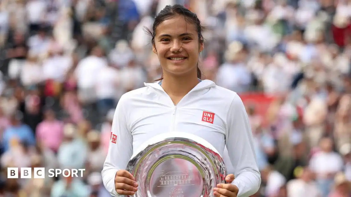 Queen's 2026: Emma Raducanu loses to Donna Vekic in women's final