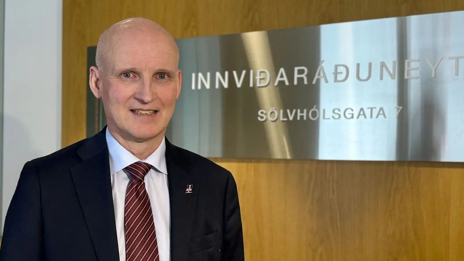 Ráð­herra segir fá­heyrðar tafir á umhverfismati Sunda­brautar - Vísir