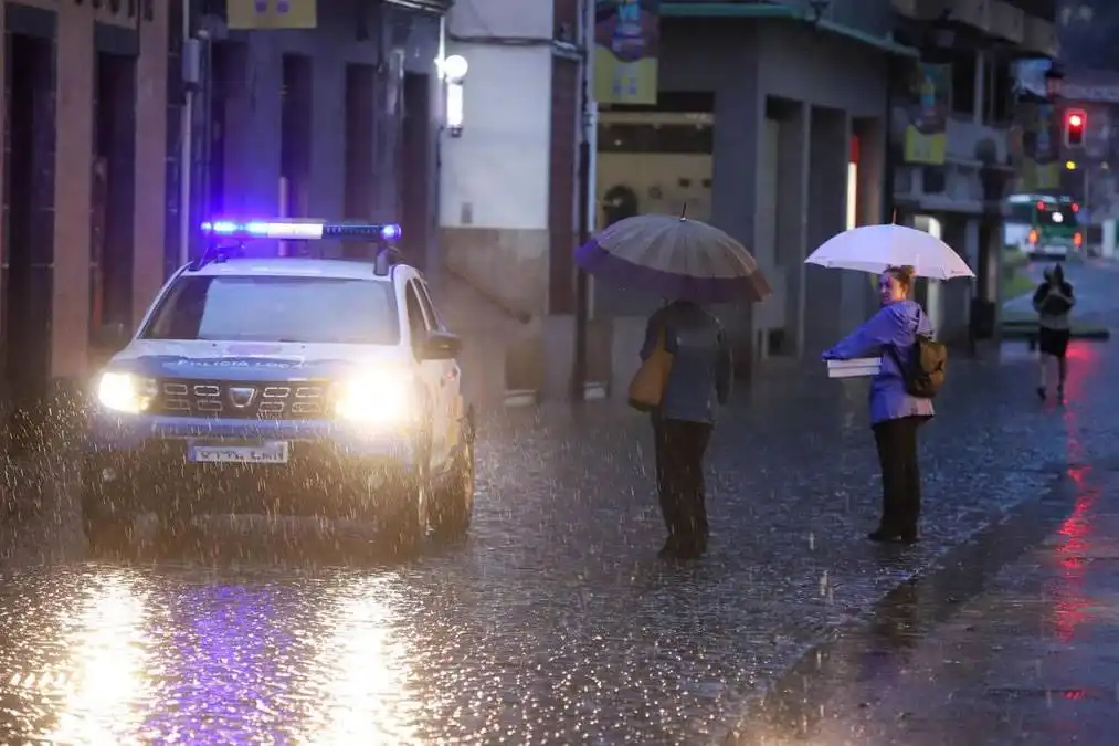 Rain alert activated in Tenerife as storm threat grows