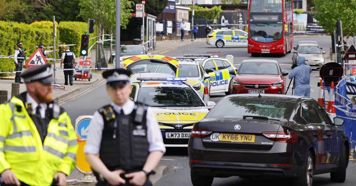 Rannsaka hnífaárás í Lundúnum sem hryðjuverk