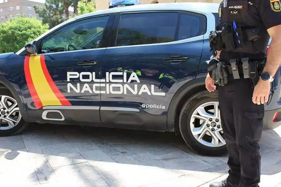 Receptionist among three arrested after €200 stolen from hotel room in Maspalomas