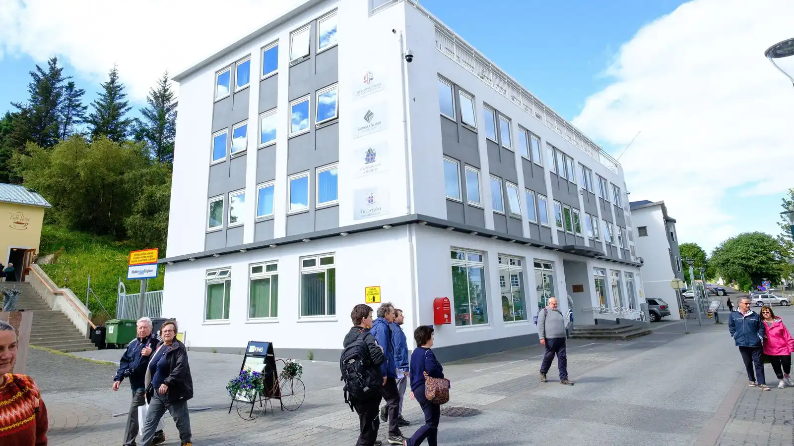 Réðst á dóttur sína eftir að hún rak honum löðrung - Vísir