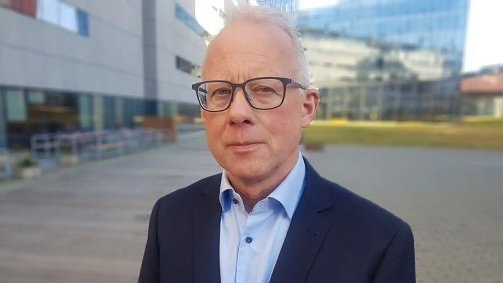 Rétt­mæt reiði vegna ofur­kjara kjörinna full­trúa og em­bættis­manna - Vísir