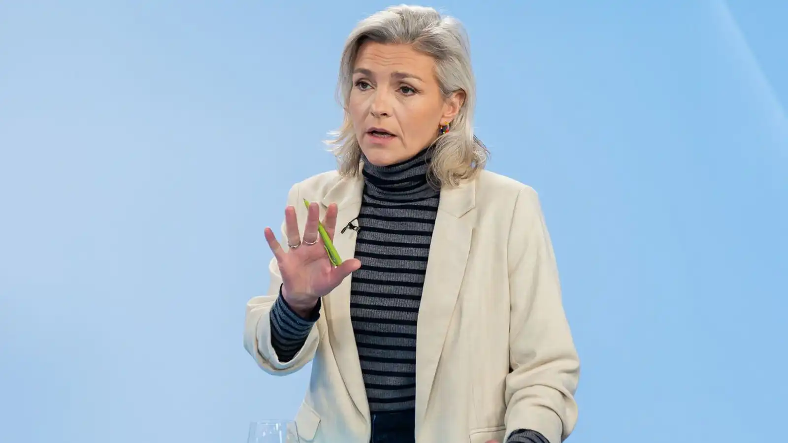 Rósa Björk segir já - Vísir