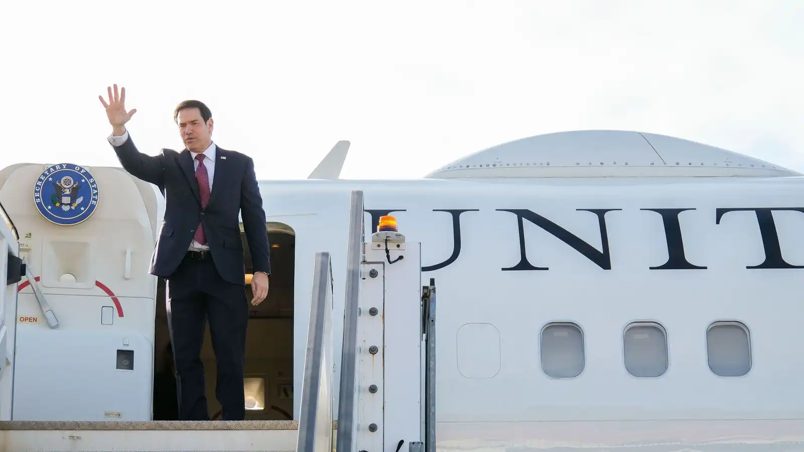 Rubio farinn af landi brott - Vísir