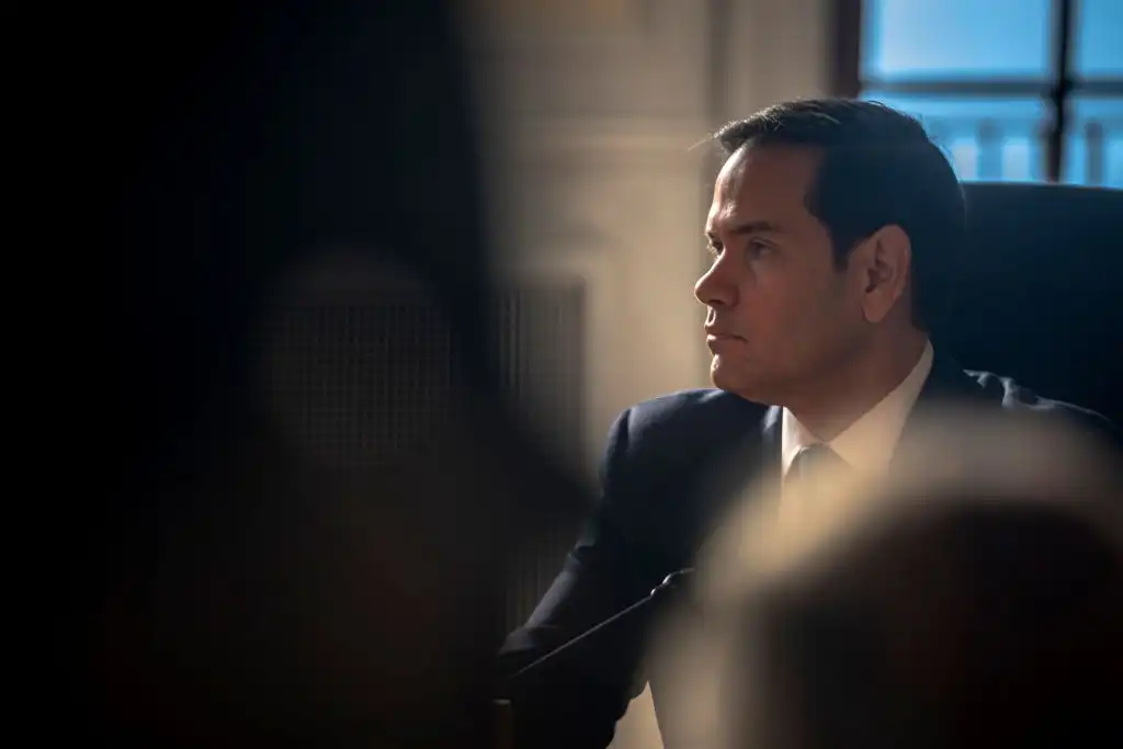 Rubio sendir Íslendingum hamingjuóskir - Segir Bandaríkin ætla að halda varnarsamninginn í heiðri - DV