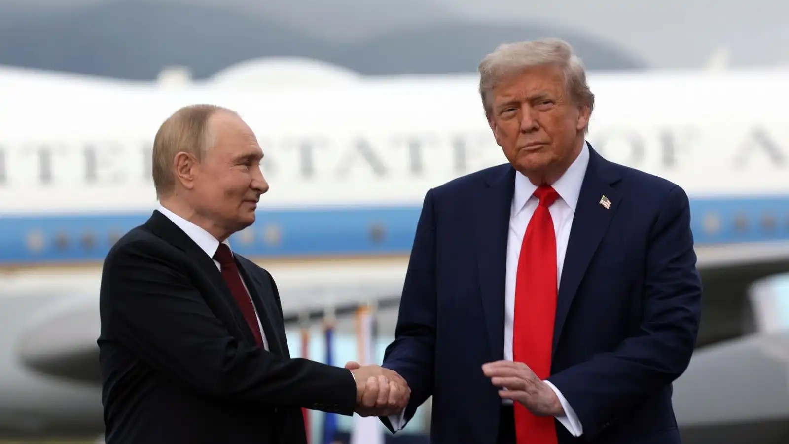 Rýnt í stöðuna í Úkraínu: Trump hleypir öllu í bál og brand, aftur - Vísir