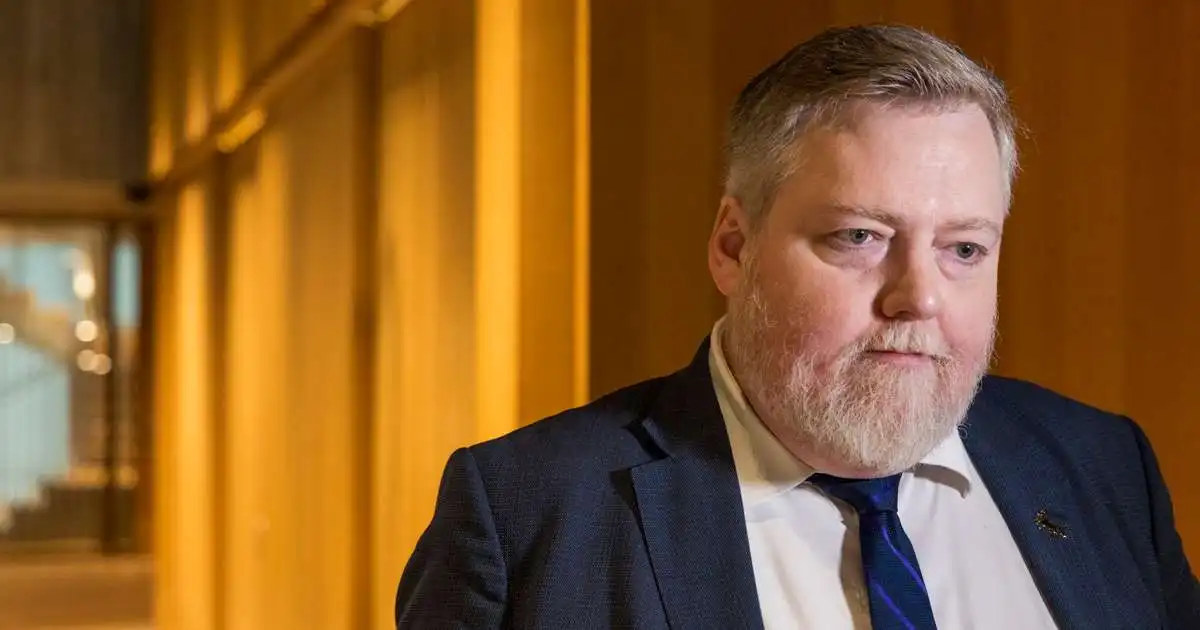 Rýr svör ráðherra