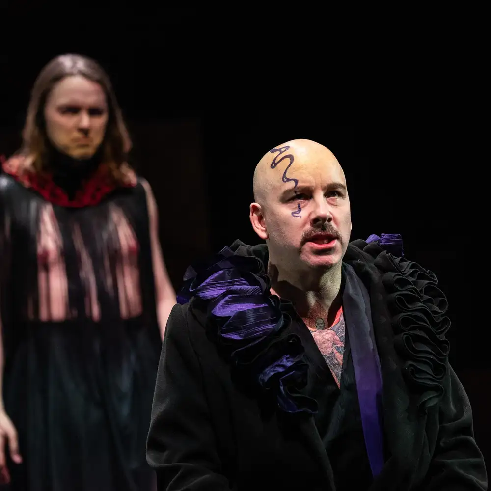 Sæmundur fróði: Veltir upp spurningum um lífið og tilveruna á kíminn hátt