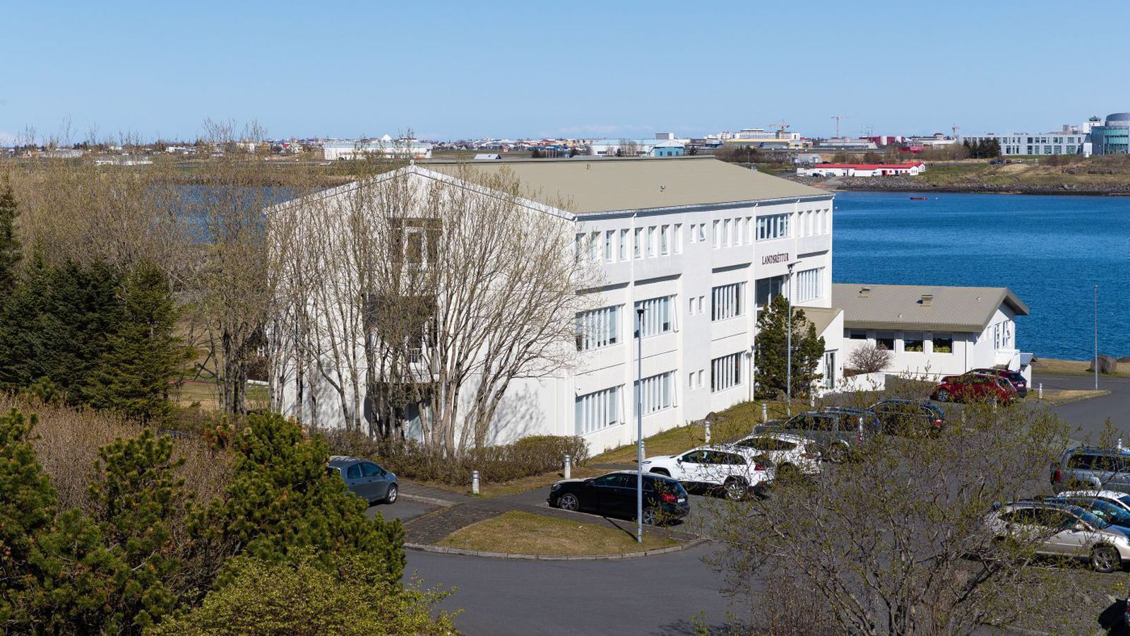 Sagðist ætla að kveikja í hundi áður en hann rændi gull- og demantsmunum - Vísir