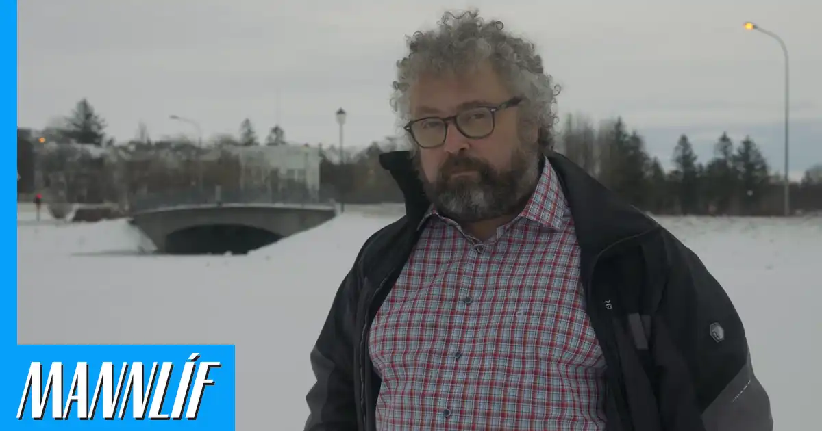 Sakar Samfylkinguna um hræsni