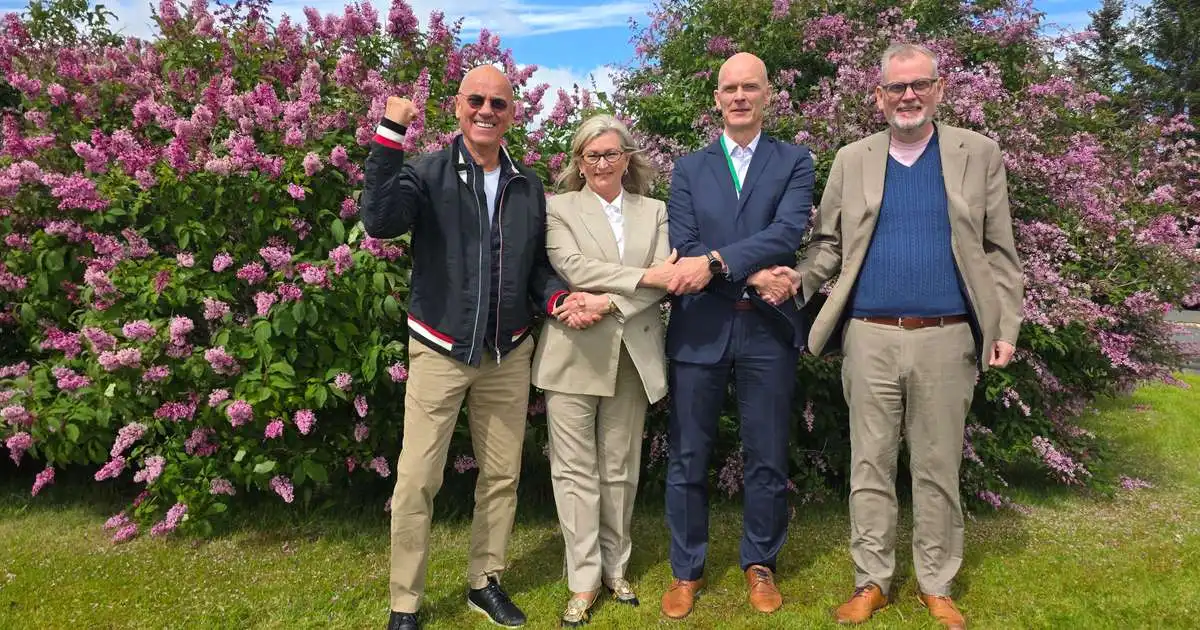 Samningur við Heilsustofnun í Hveragerði endurnýjaður