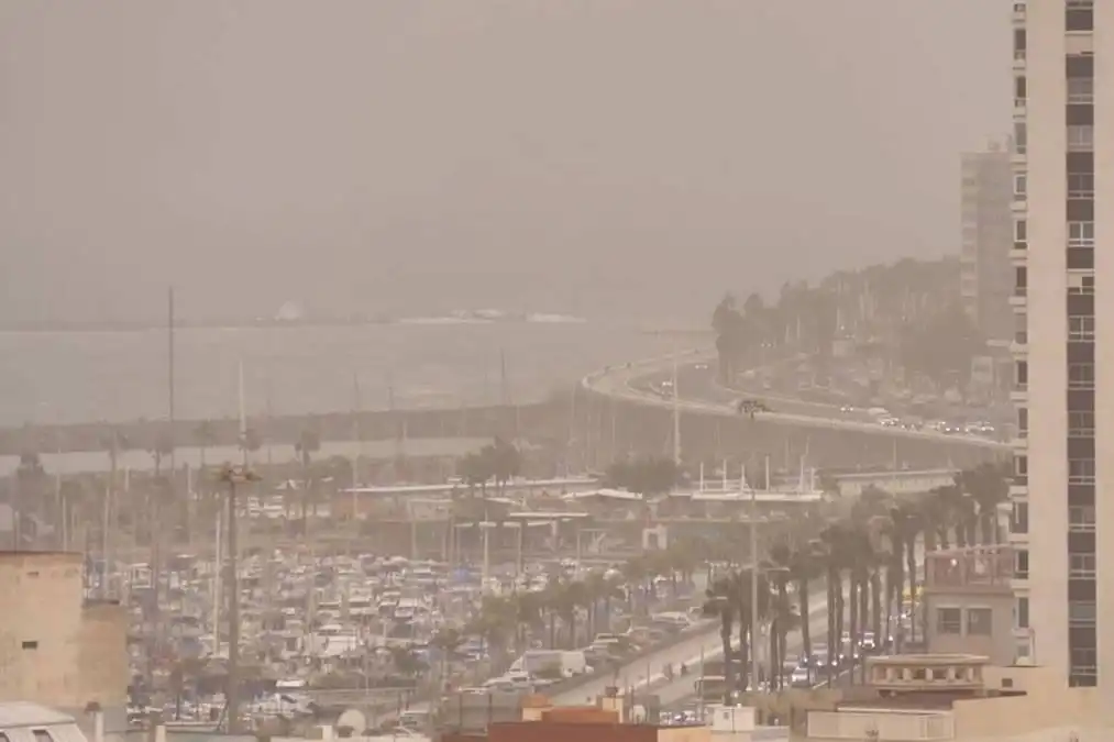 SATURDAY WEATHER: Heatwave hits the Canary Islands with 34°C and calima