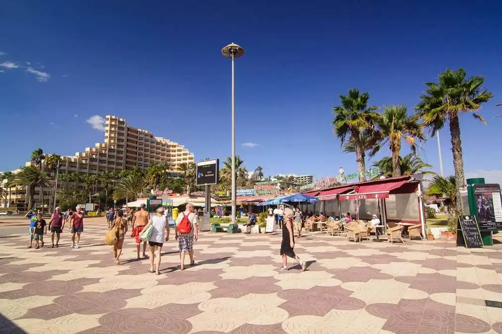 SATURDAY WEATHER: Temperatures set to drop across the Canaries as strong trade winds continue