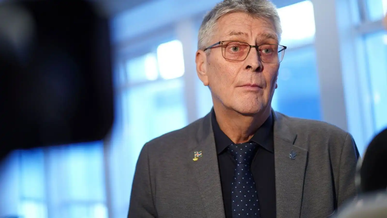 Segir Ingu hafa vitnað í trúnaðarsamtal - Vísir