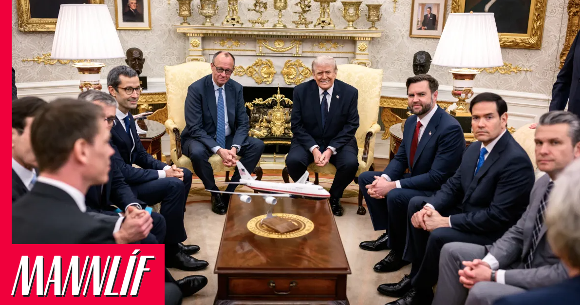 Segir næsta forseta þurfa að „rífa gulldrasl“ Trumps af veggjum Hvíta hússins