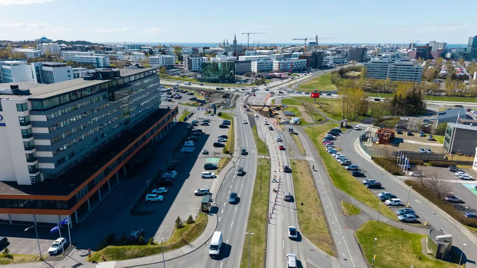 Segir Suður­lands­braut fara aftur í vinnslu án þess að tefja verk­efnið - Vísir