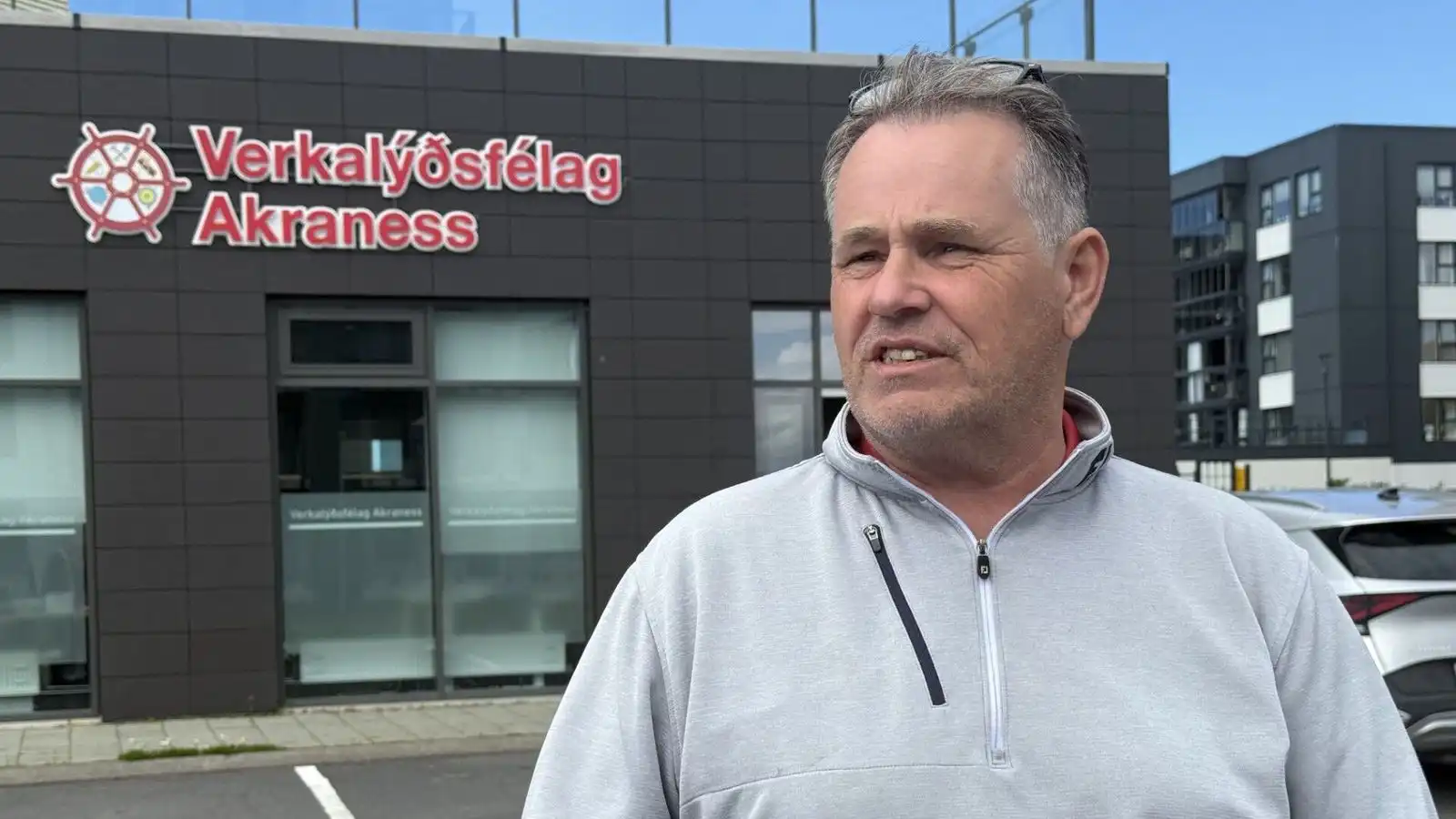 Segir upp­haf hvalvertíðar vera gleði­tíðindi: „Peningarnir detta ekki af himnum ofan“ - Vísir