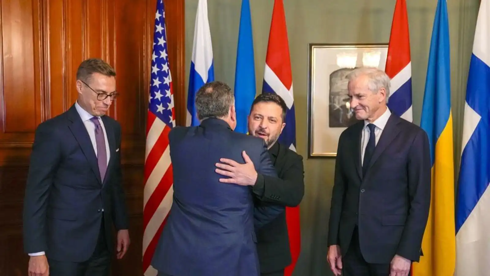 Selenskí og banda­menn hitta full­trúa Trump í Osló - Vísir