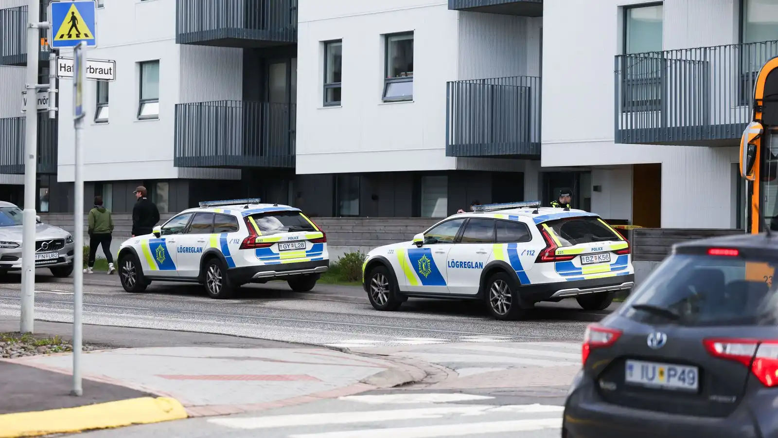 Sér­sveitin bregst við „al­var­legu at­viki“ á Kárs­nesi - Vísir