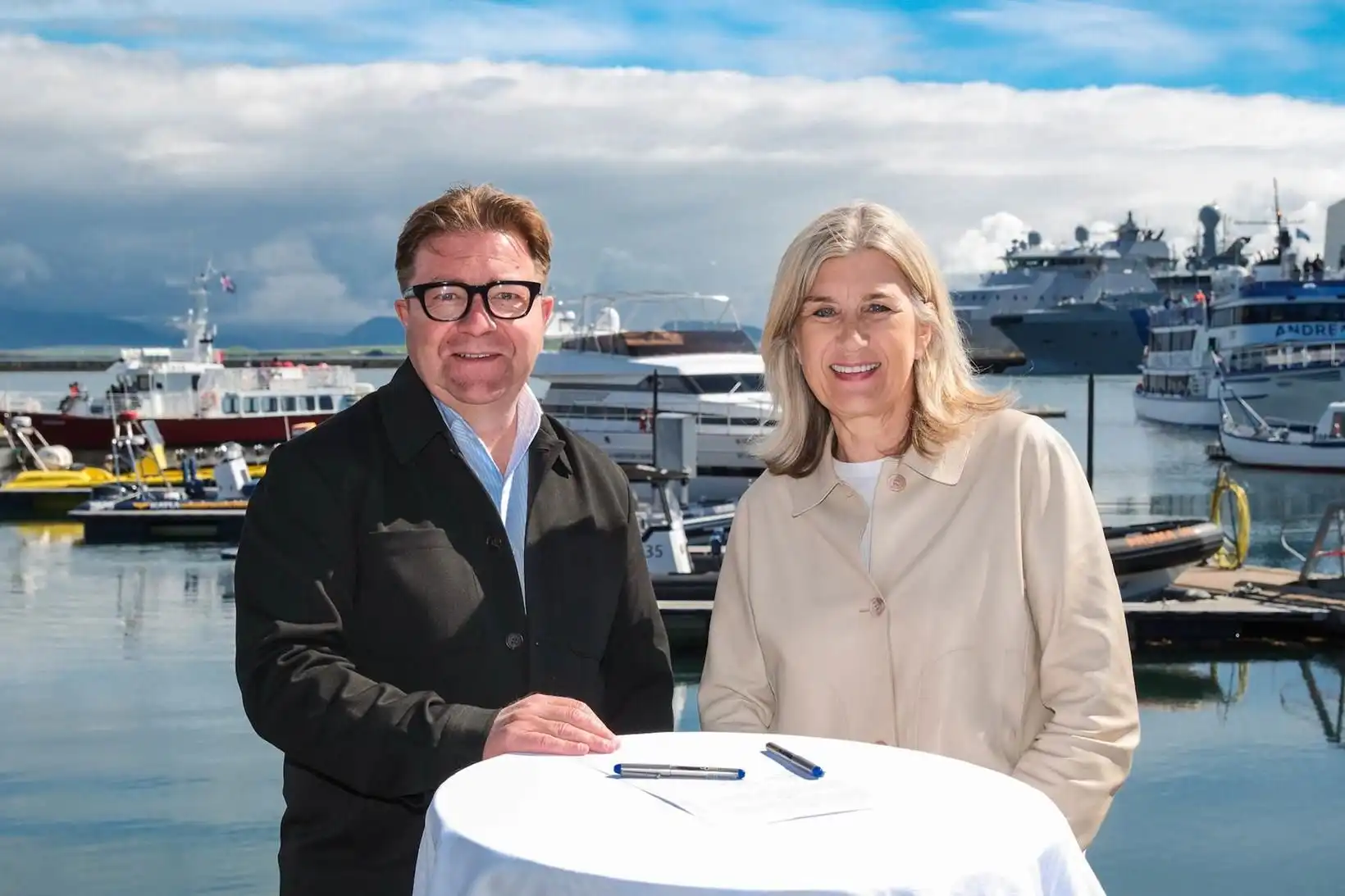 Setja 630 milljónir í markaðssetningu Íslands - MBL.IS