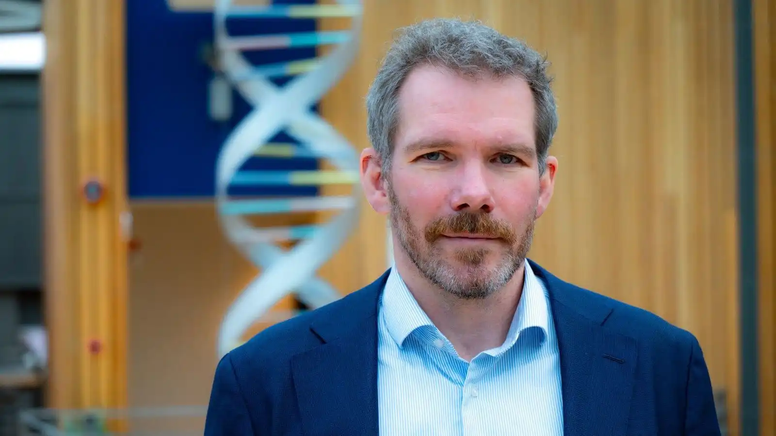 Settu saman fyrsta ís­lenska fjölerfðamengið - Vísir