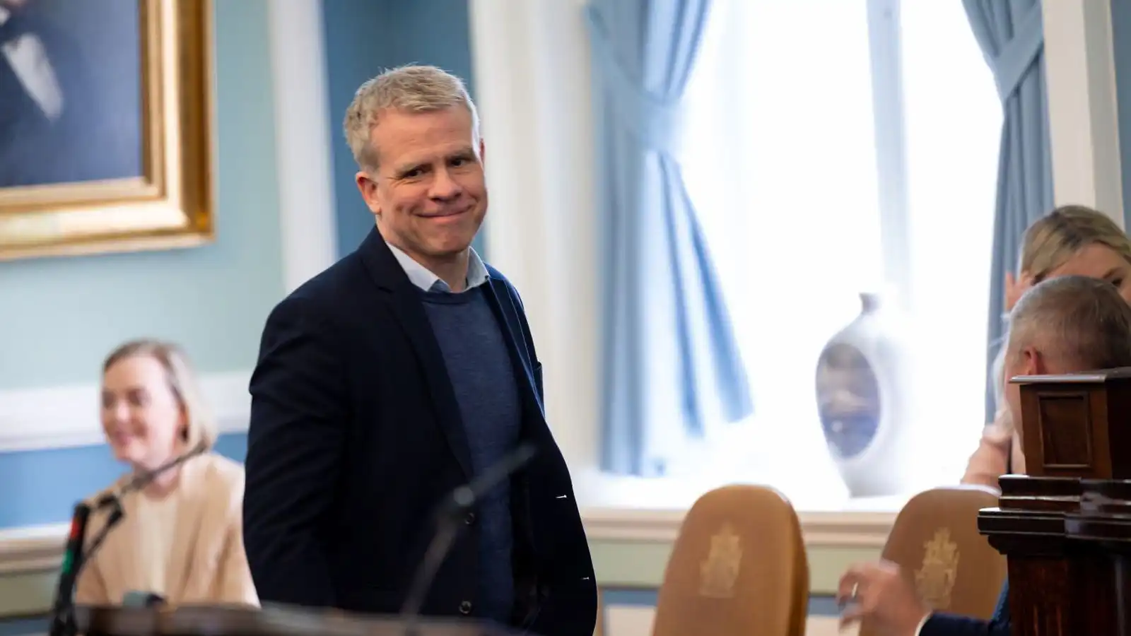 Sig­mar í veikinda­leyfi - Vísir