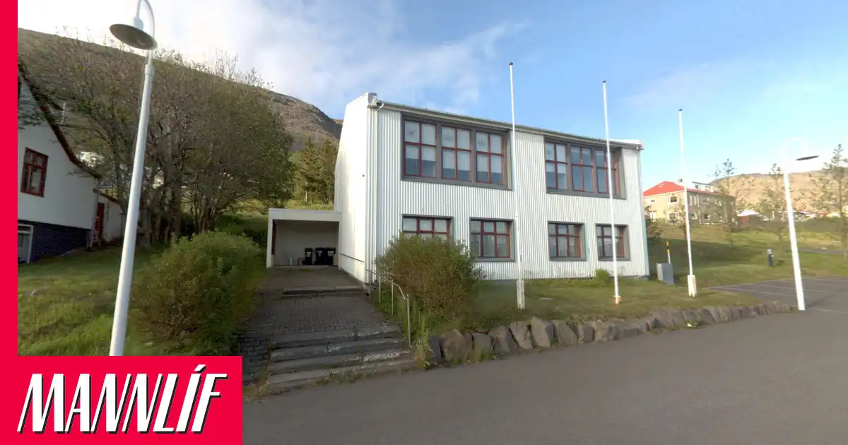 Sigurður skallaði mann fyrir utan félagsheimili