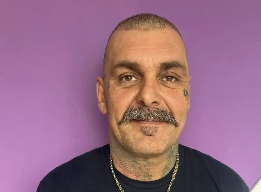 Sindri framdi vopnað bankarán í Danmörku – „Ég var spurður hvort ég vildi sanna mig og ég sagði já án þess að hika“ - DV