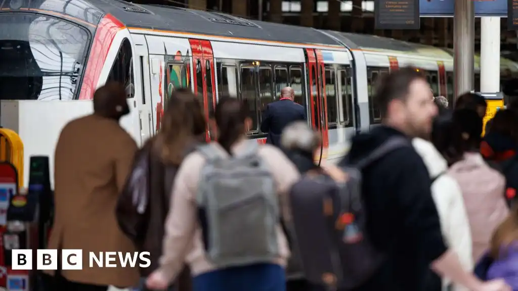 Sinkholes suspend Gatwick trains from London and Brighton