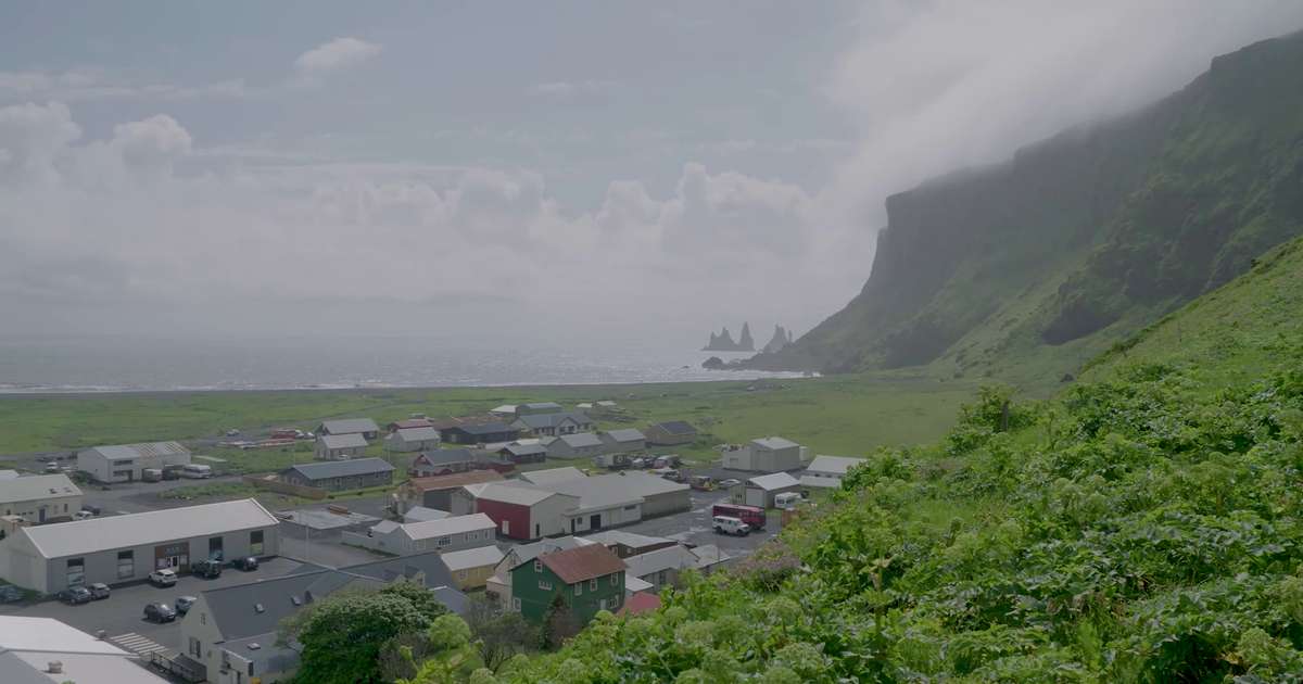 Sinueldur nærri Vík í Mýrdal