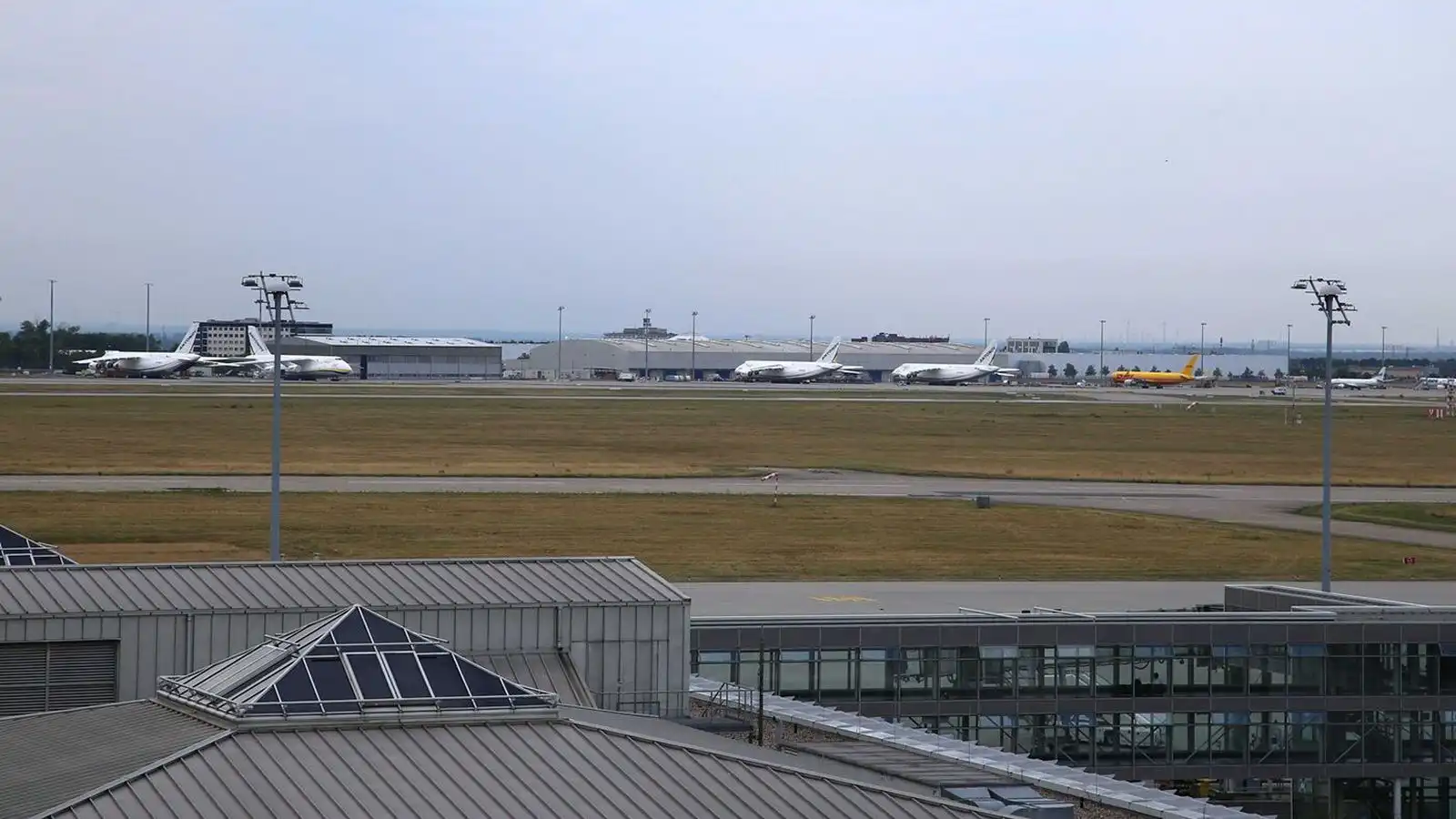Sjálfsprengidróni fannst á flug­velli í Þýska­landi - Vísir