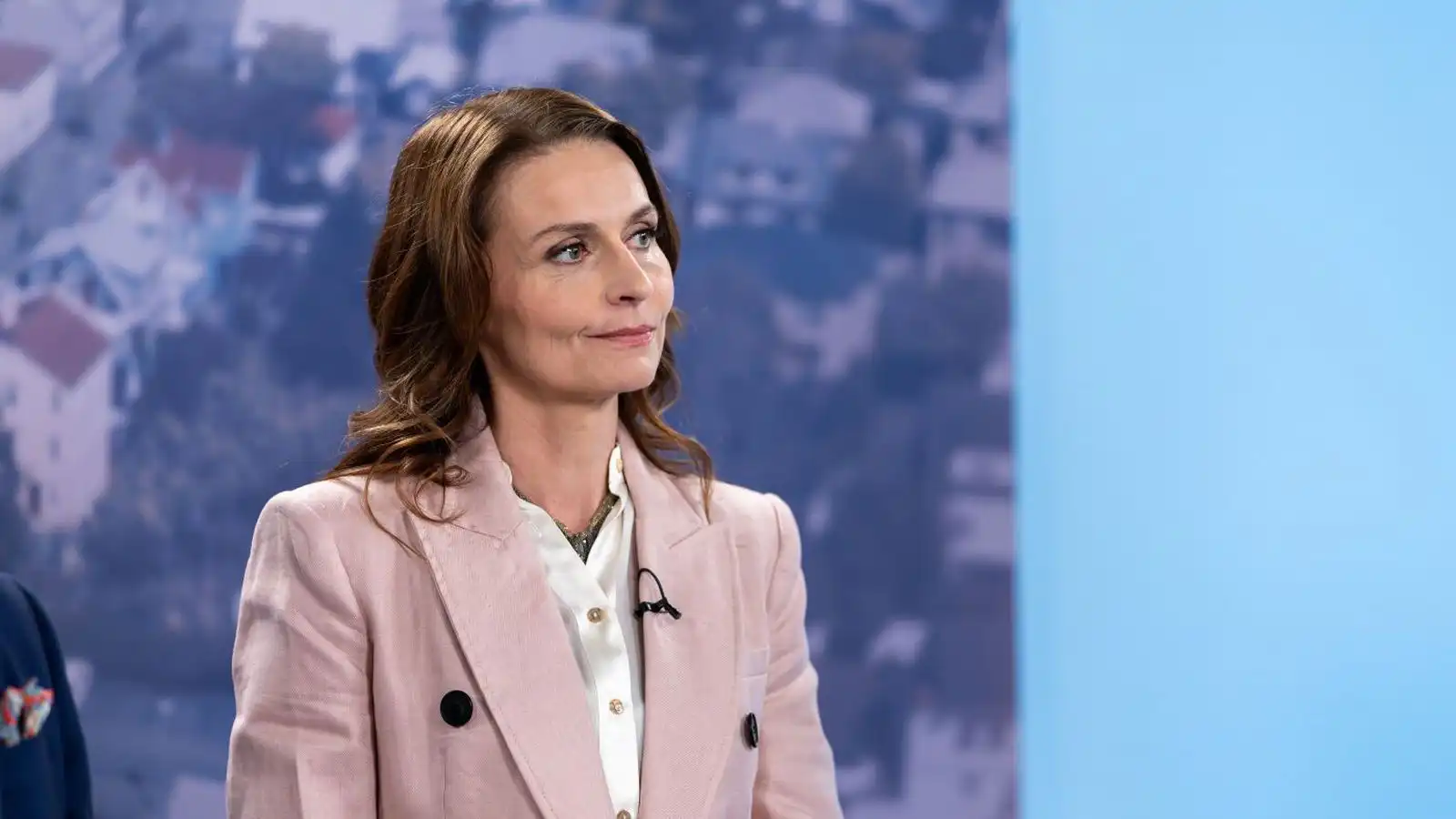 Skoða hvort út­lendingar þurfi að bíða eftir fullri að­stoð - Vísir