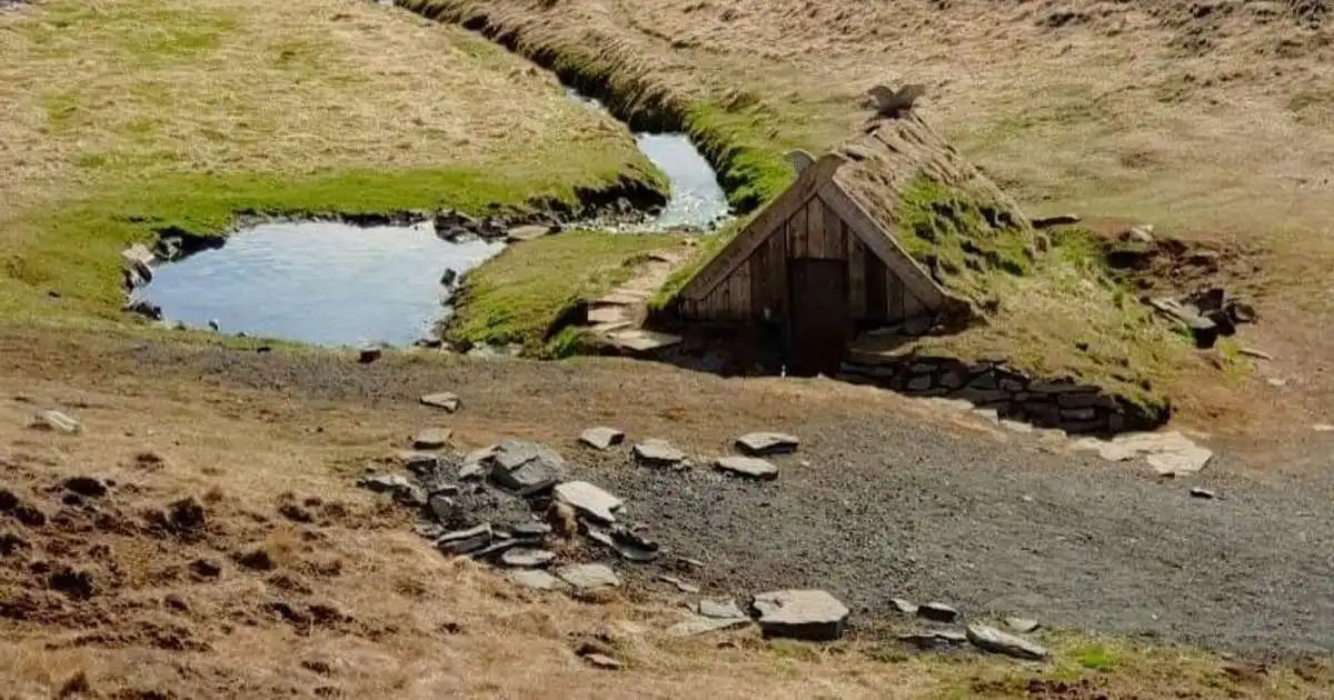 Skora á stjórnvöld að falla frá áformum um hækkun virðisaukaskatts á baðlón