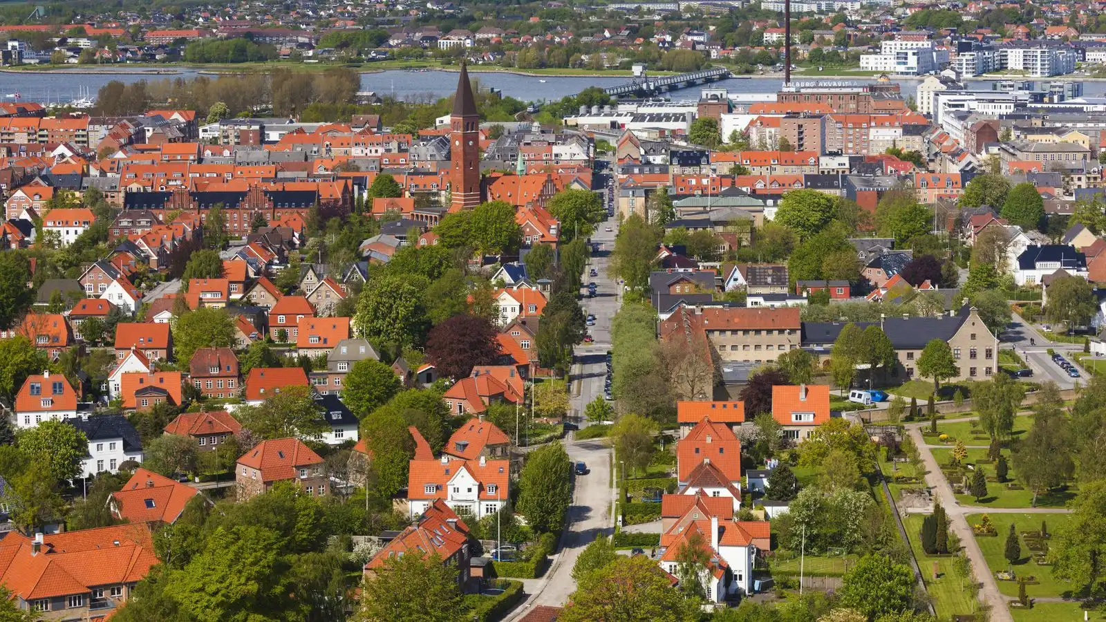 Skot­á­rás við Ála­borg - Vísir