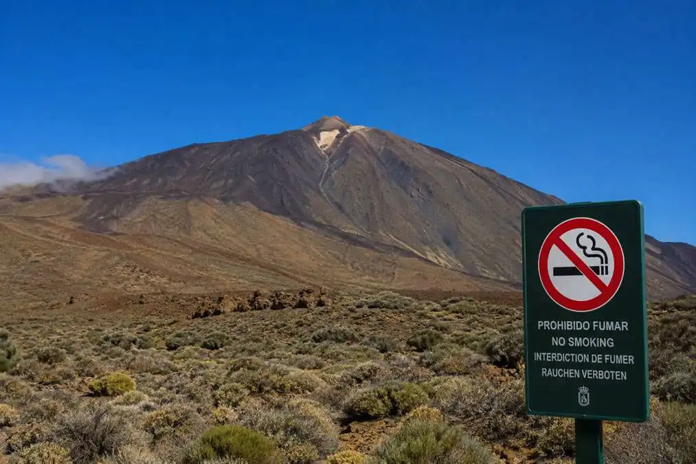 Smoking in Teide National Park could cost you a €100,000 fine or land you in prison