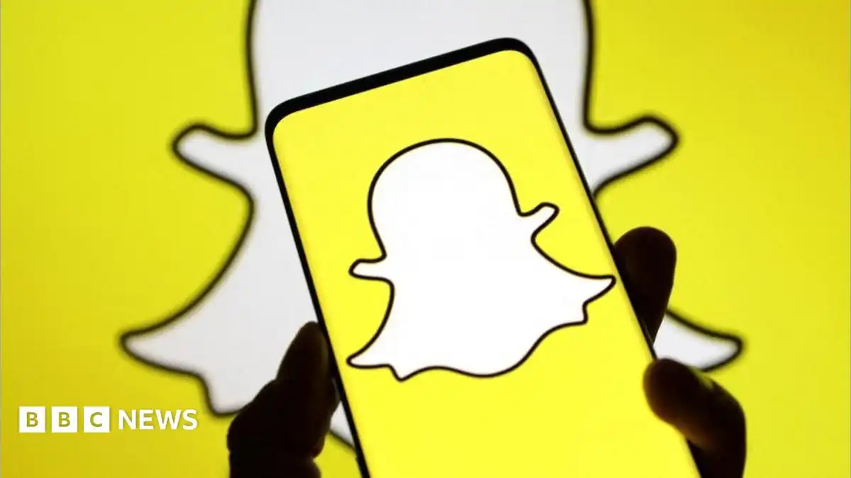 Snapchat 'willing to implement' daily time limits for children, boss tells BBC
