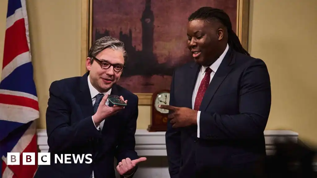 SNL: Saturday Night Live UK met a sceptical crowd - but has it won them over?