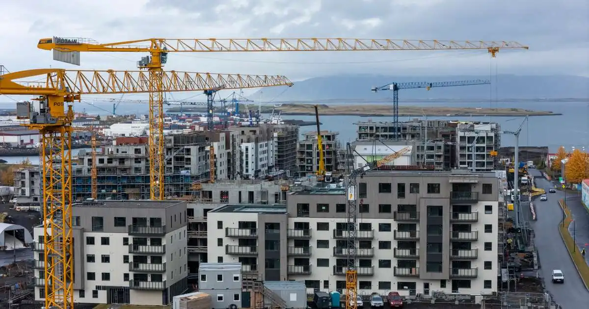 Spá 5,9% verðbólgu áfram