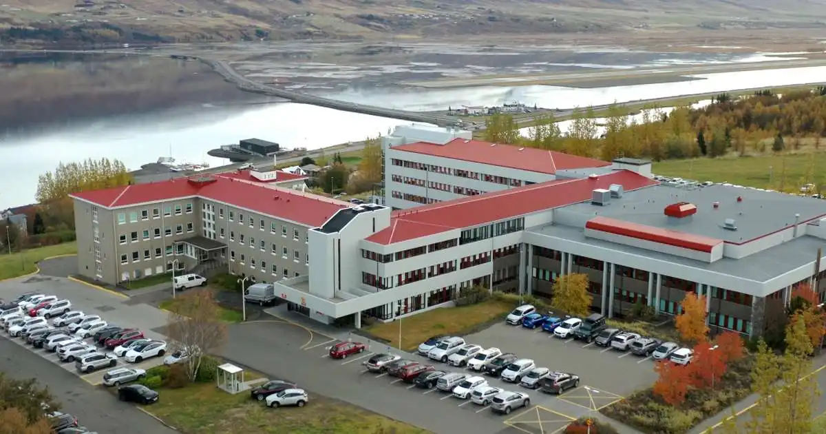Spítalinn gefur loksins upp greiðslurnar til læknanna: 143 milljónir árið 2024