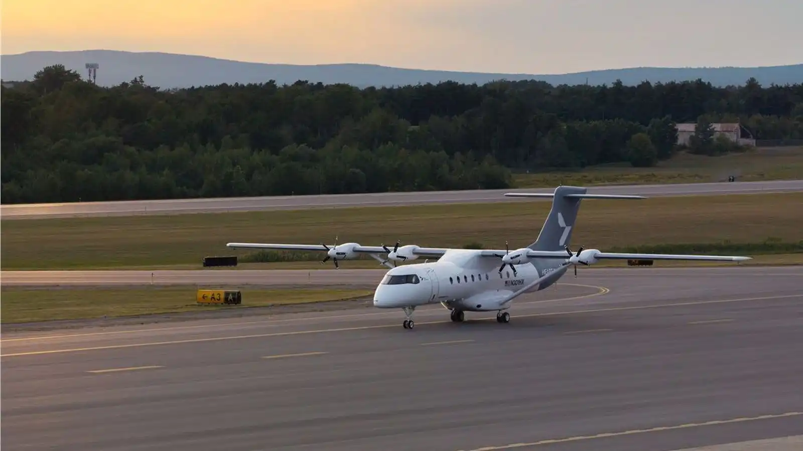 Stærsta rafflugvélin fær grænt ljós á fyrsta flug - Vísir
