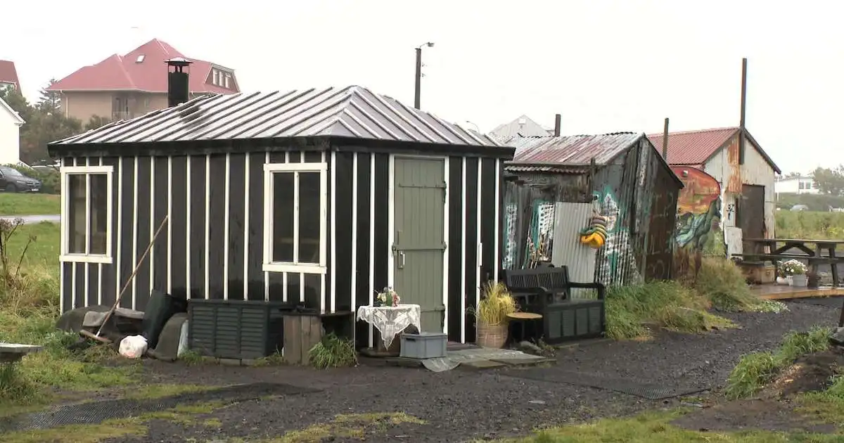 Starfsleyfislaus baðstofa í grásleppuskúr í óþökk borgarinnar