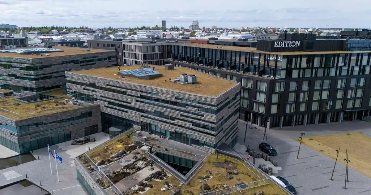 Starfsmaður sendiráðsins í Freetown kallaður heim af öryggisástæðum