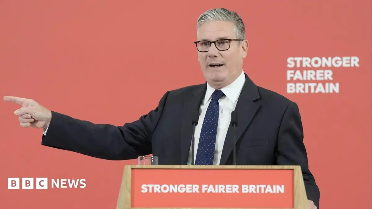 Starmer trims investment budgets to fund extra £15bn for defence