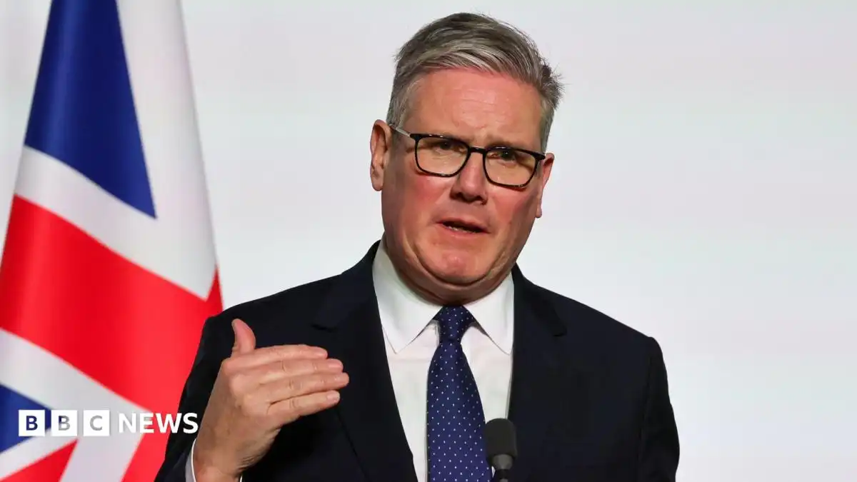 Starmer visits Ukraine on final trip as PM to show UK's 'cast-iron' support