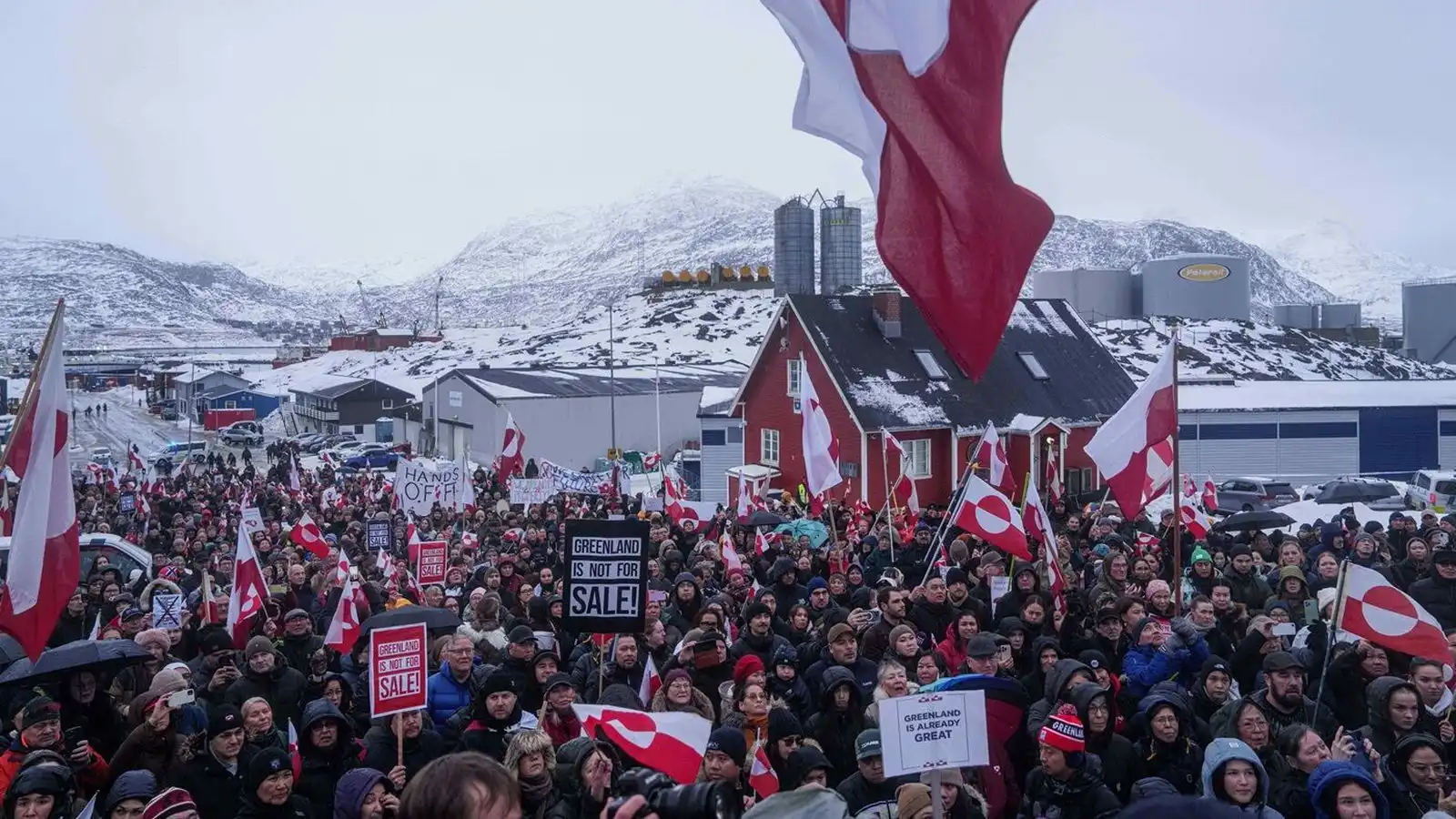 Stefna að tveimur nýjum her­stöðvum á Græn­landi - Vísir